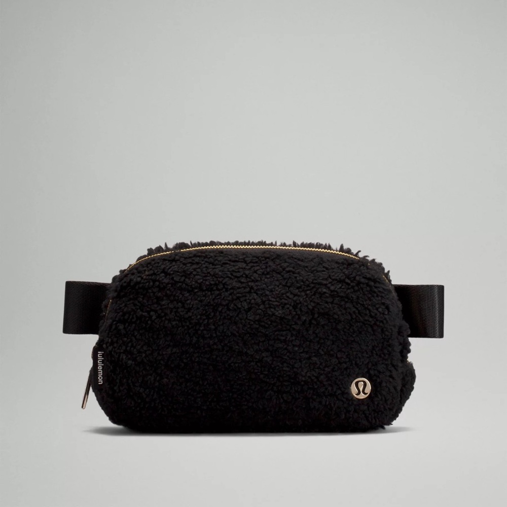 Everywhere Belt Bag